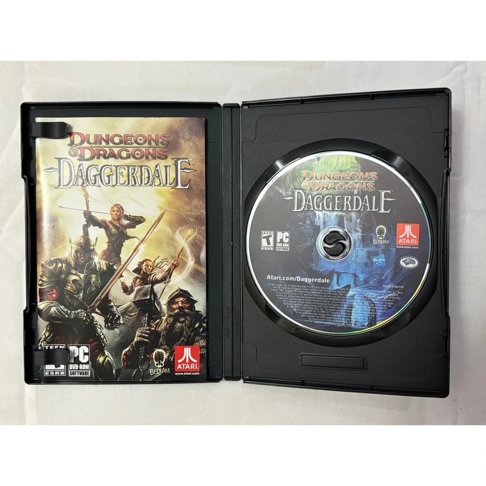 Dungeons Dragons Daggerdale PC DVD ROM Game Atari Bedlam Online Interaction Teen